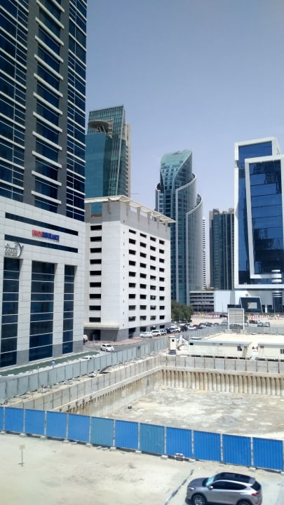Ausblick Oaks Ibn Battuta Gate Dubai