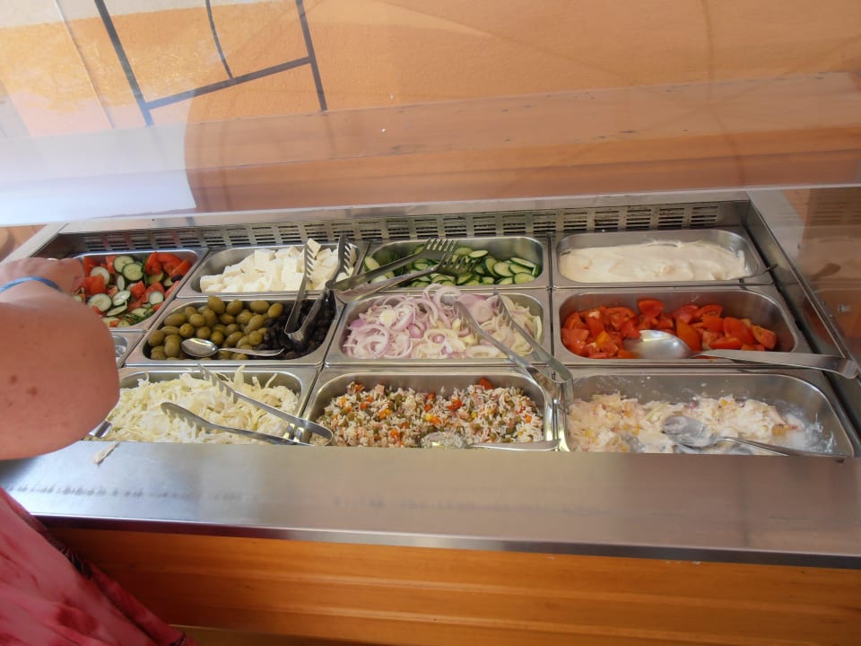 Mittagessen an der Beachbar Alea Hotel & Suites