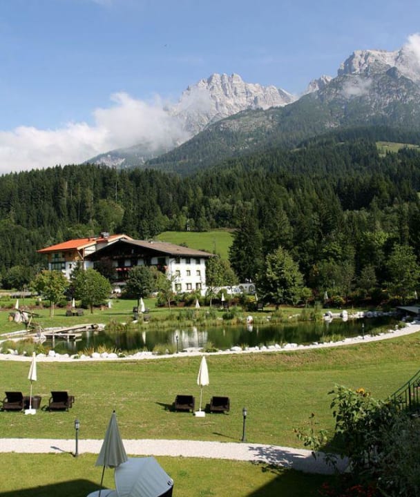 Badeteich Naturhotel Forsthofgut