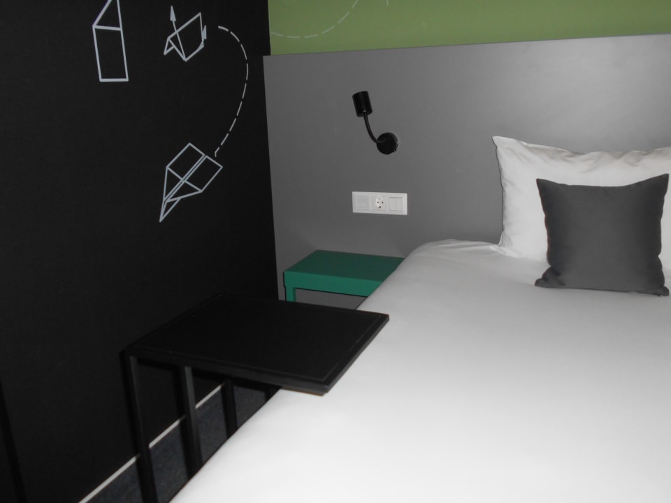 Zimmer ibis Styles Budapest Airport