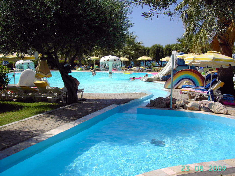 Kinder-/Rutschenpool TUI KIDS CLUB Alex Beach