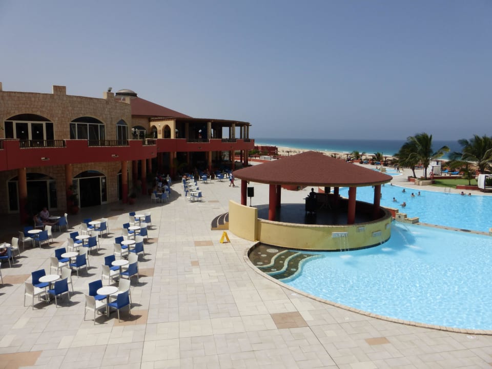 Blick auf den Pool Occidental Boa Vista Beach