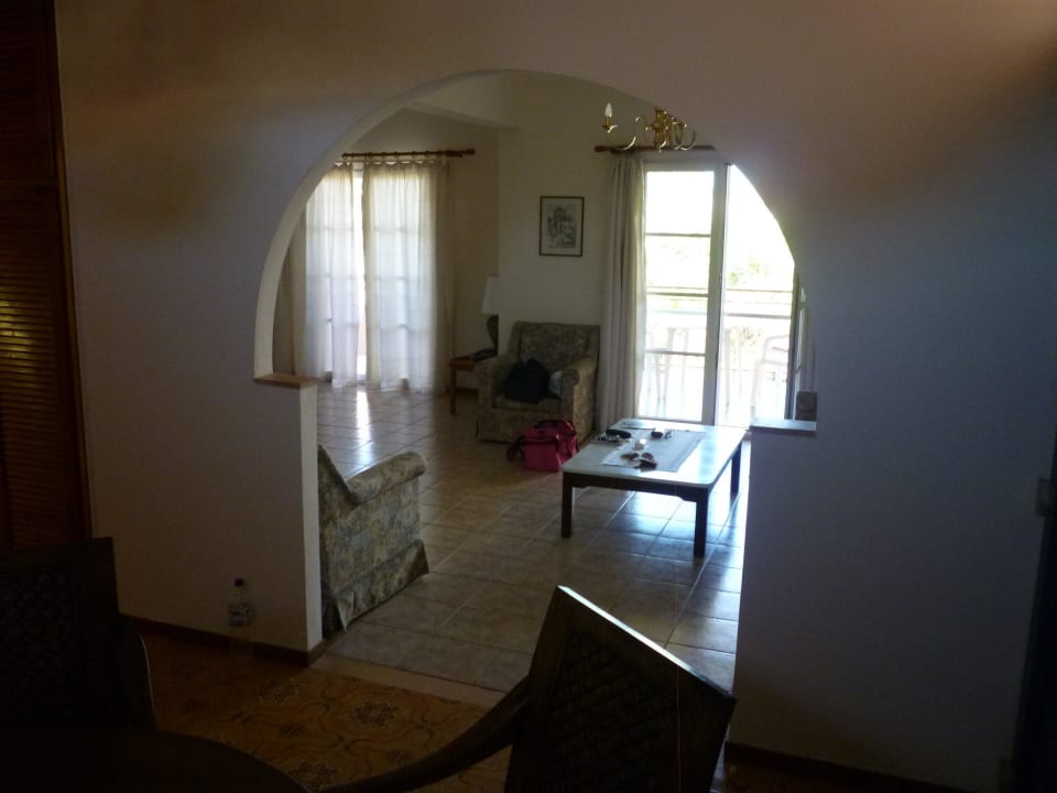 Von der Essecke ins Wohnzimmer Zi. 421 St. George's Bay Country Club