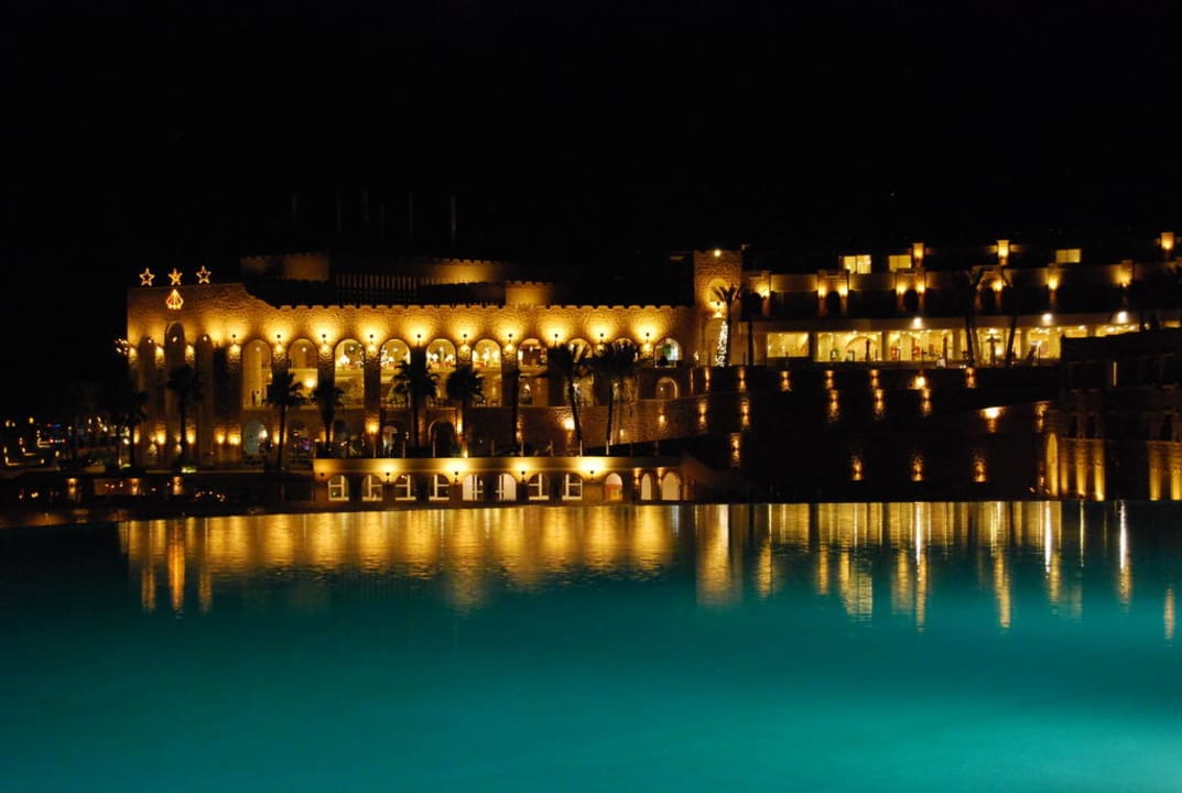 Вечером особенно красиво Pickalbatros Citadel Resort