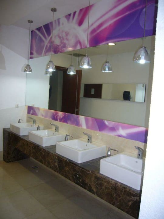 Gäste-WC nähe Restaurant Sunis Evren Beach Resort Hotel & Spa