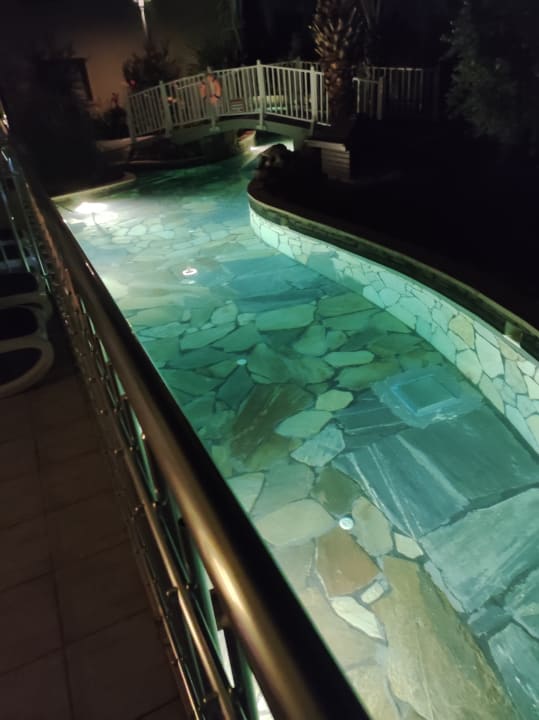 Pool Club Grand Aqua