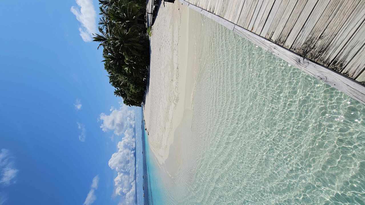 Strand Vilamendhoo Island Resort & Spa
