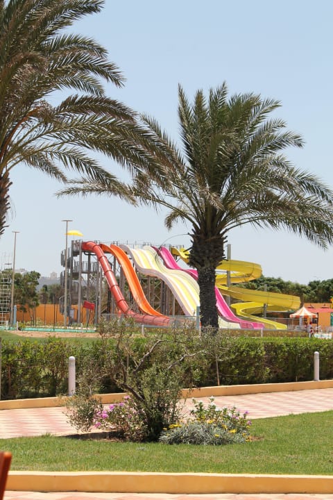 Neue Rutschen aber leider nur gegen Bargeld :-( Nour Palace Resort & Thalasso