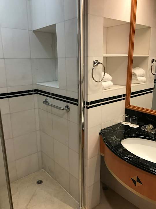 Zimmer Metropark Hotel Causeway Bay Hong Kong