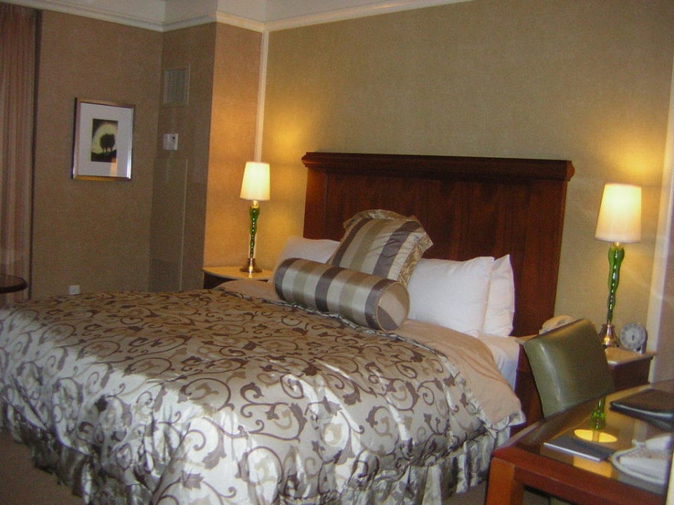 Hotelzimmer mit King Size Bett Hotel The Back Bay