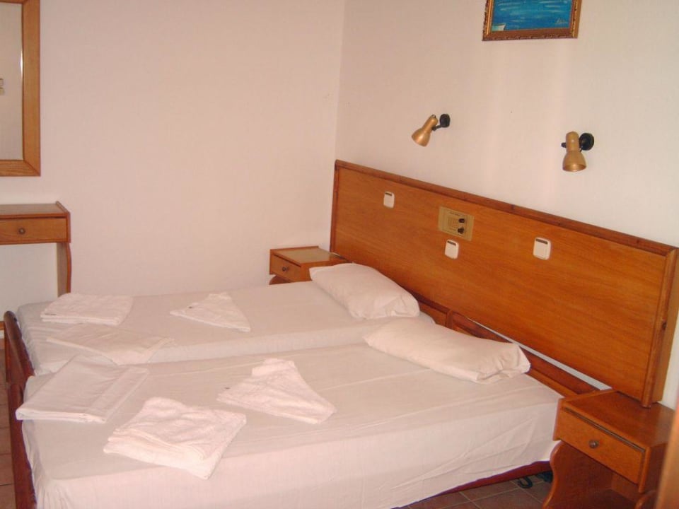 Doppelbett Hotel Hermes