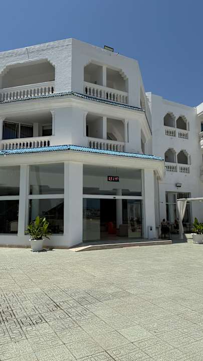 Außenansicht Hotel Neptunia Skanes