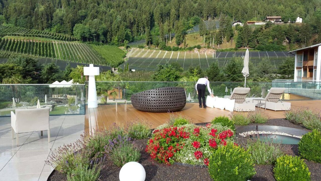 Hier putzt der Chef noch selber! ALPIANA – green luxury Dolce Vita Hotel