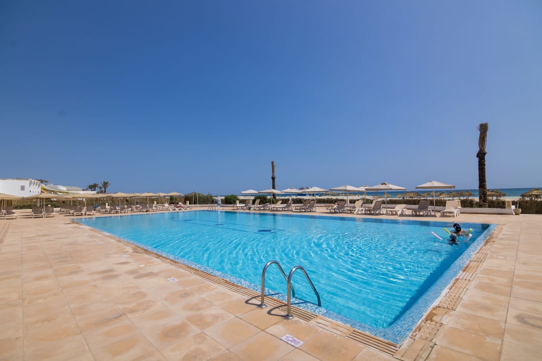 Pool TMK Marine Beach by Turismark