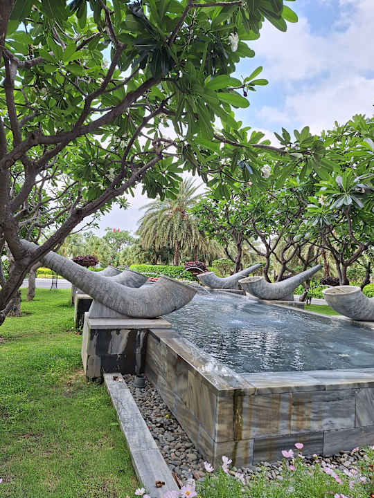 Gartenanlage Mövenpick Resort Cam Ranh