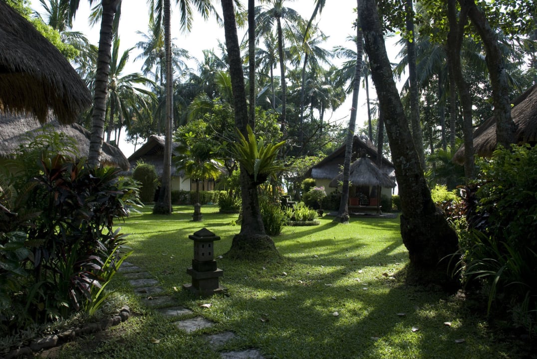 Prächtige Gartenanlage Alam Anda Ocean Front Resort & Spa
