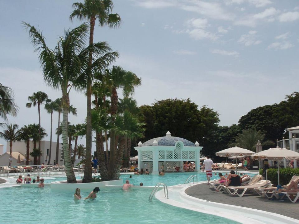 Poolbar Hotel Riu Paraiso Lanzarote