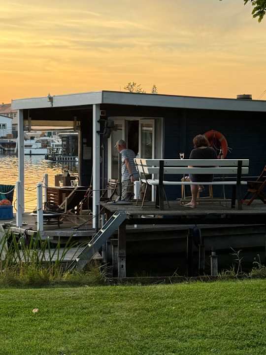 Außenansicht Bunbo, das Bungalow boot