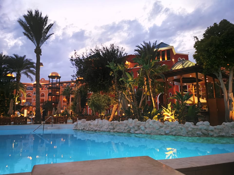 Pool The Grand Resort