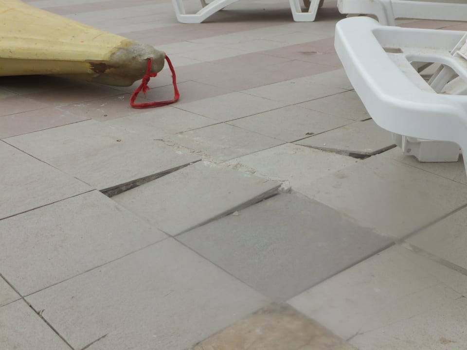 Verletzungsgefahr Hotel El Mouradi Djerba Menzel