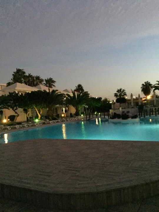 Pool H10 Ocean Suites