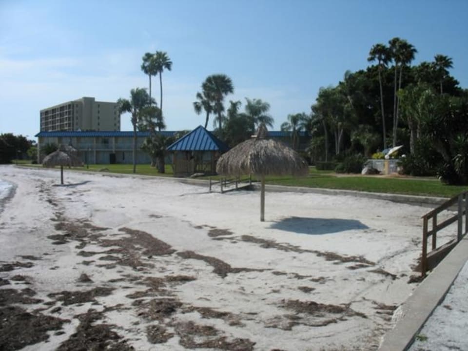 Kleiner Hoteleigener Strand Hotel Magnuson Marina Cove