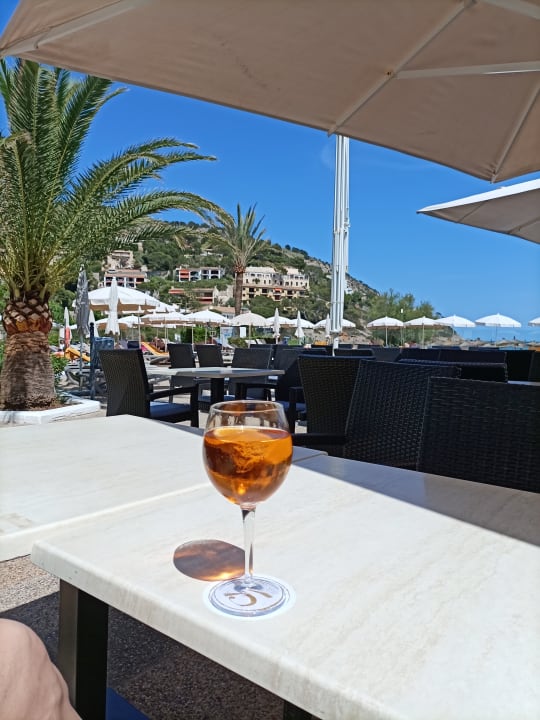 Ausblick Universal Hotel Castell Royal