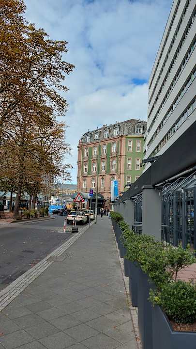 Außenansicht Le Méridien Frankfurt