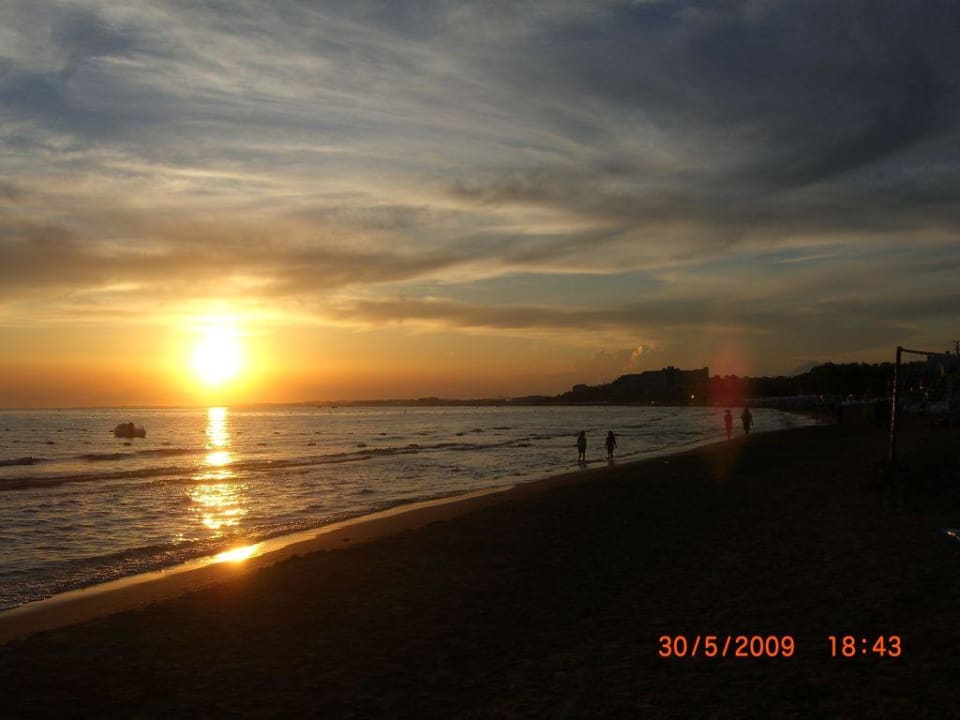 Sonnenuntergang Side Bay Hotel