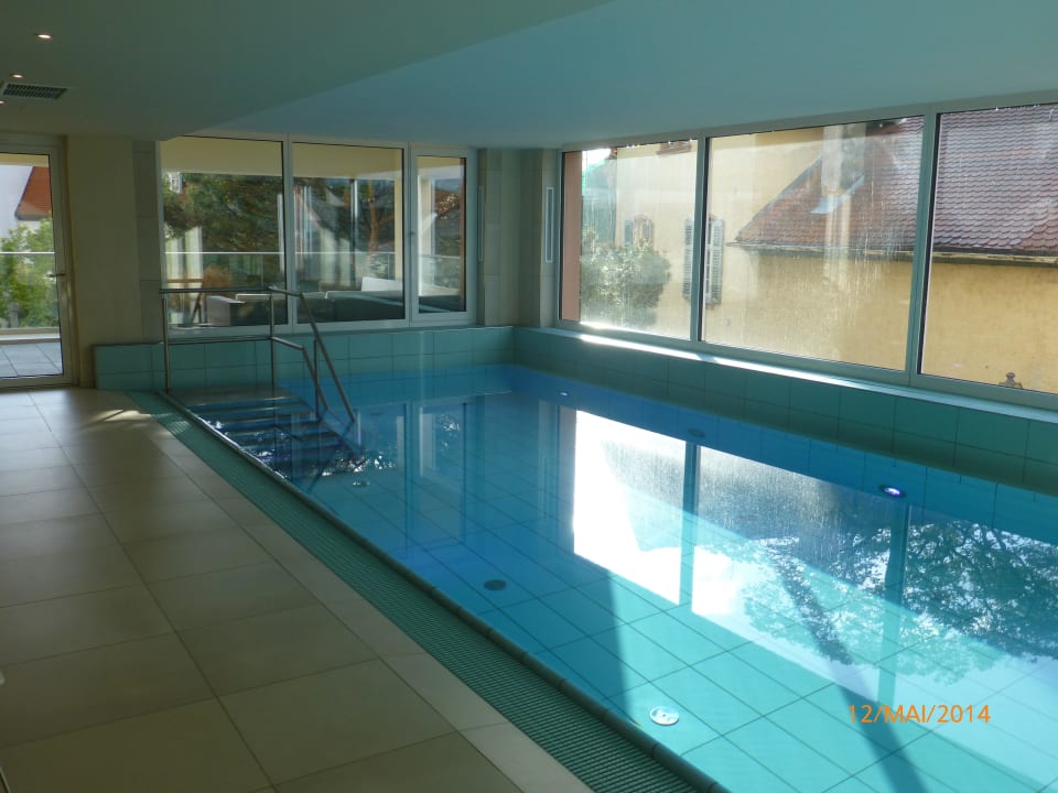 Pool Kaisergarten Hotel Deidesheim
