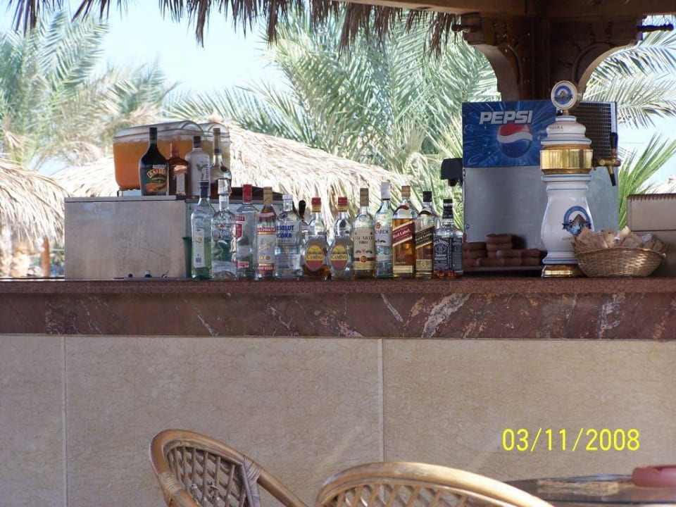Bar przy basenie Hurghada Long Beach Resort