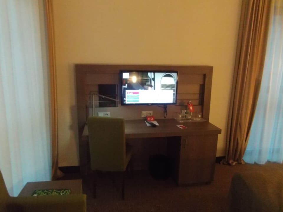 Zimmer IntercityHotel Berlin Hauptbahnhof
