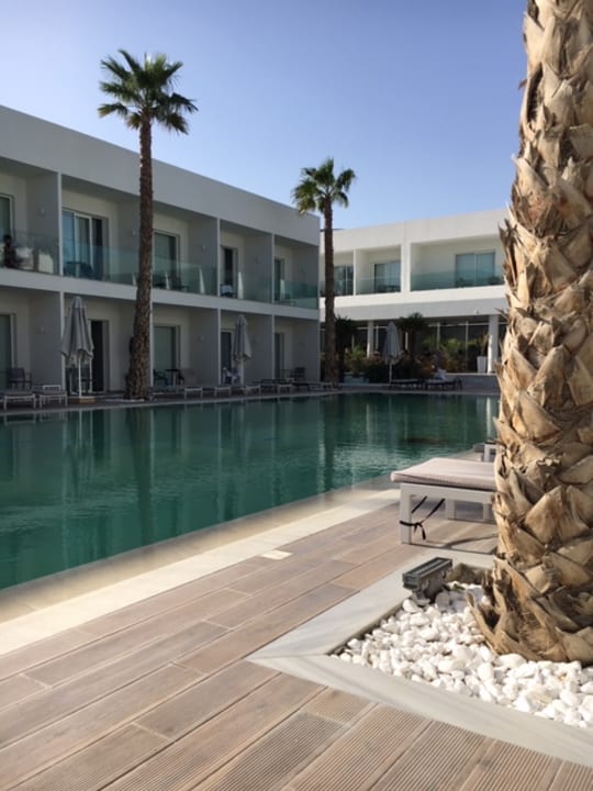 Pool White Dreams Resort & Anex