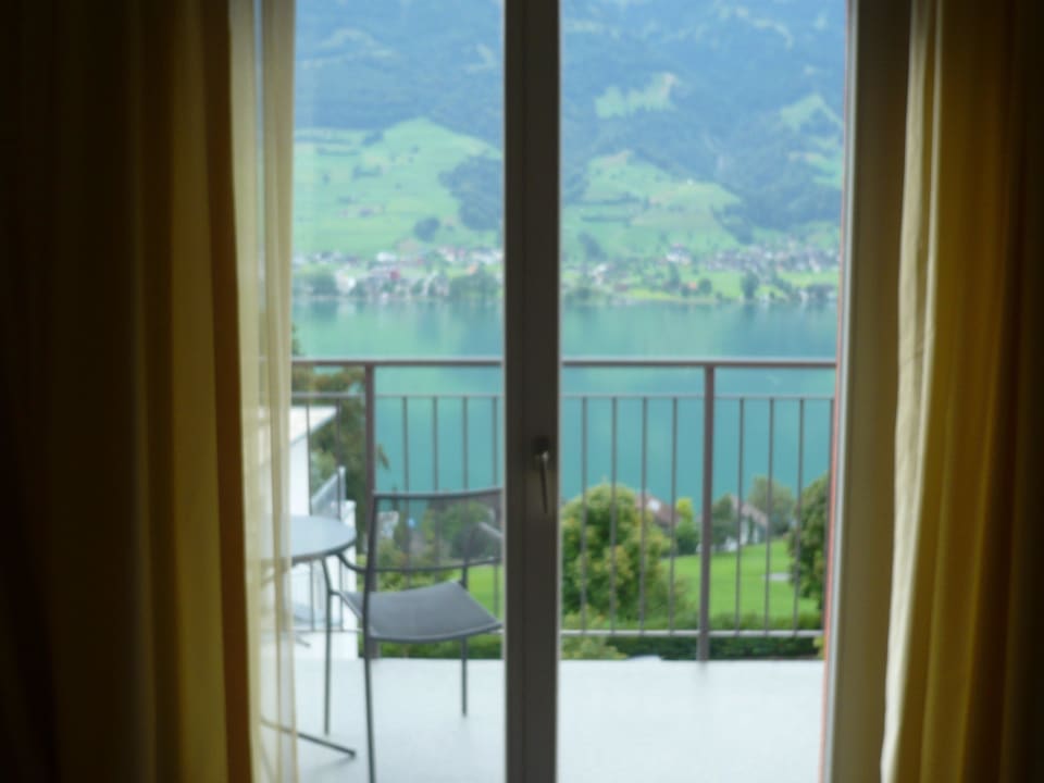 Blick auf den Balkon Seehotel Wilerbad