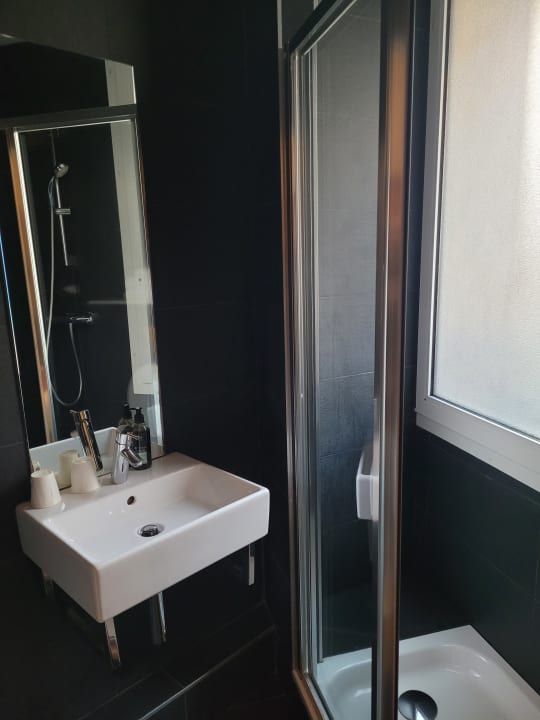 Zimmer Hotel Le Dauphin