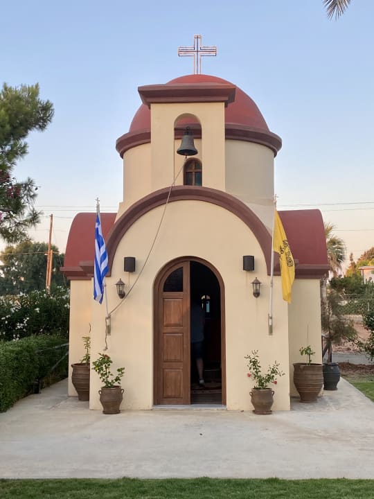 Gartenanlage Anissa Beach & Village