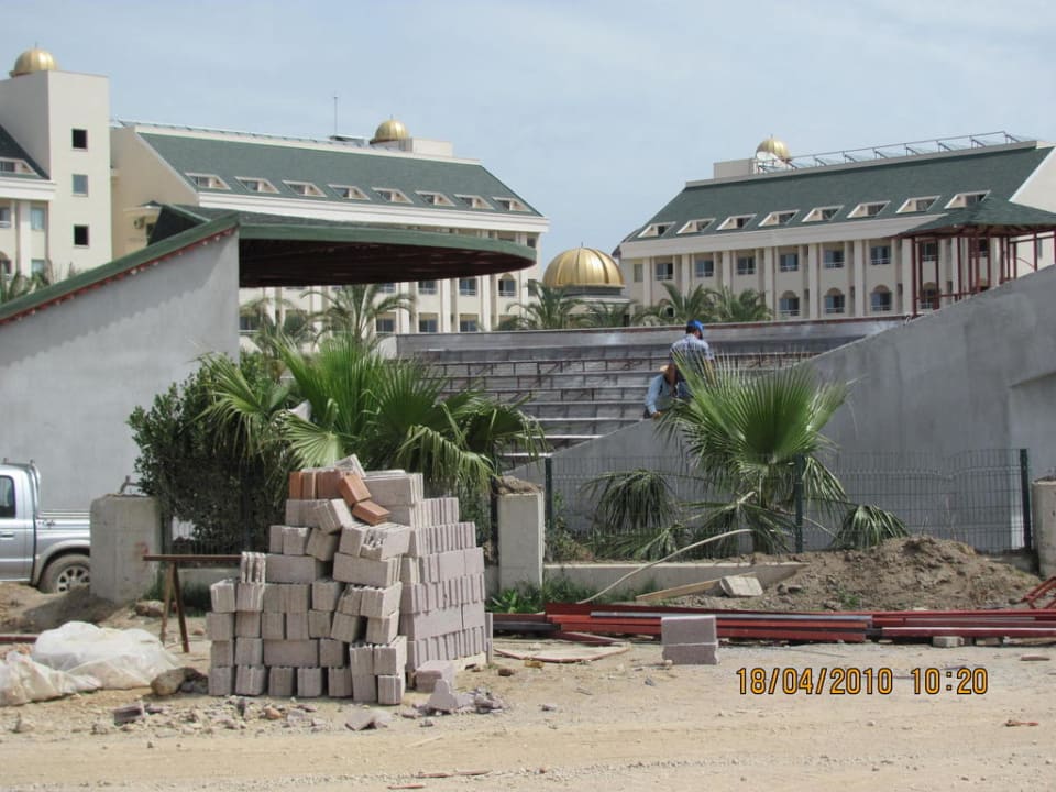 Bühne Animation Calimera Hane Garden