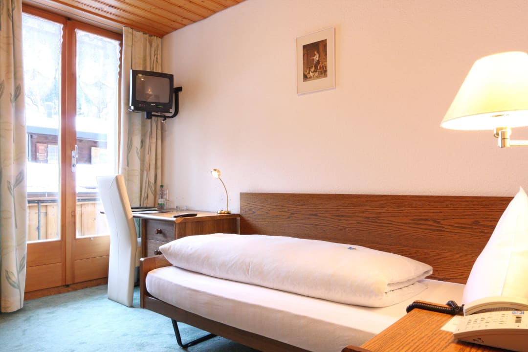Einzelzimmer mit Bergsicht Bernerhof Swiss Quality Hotel