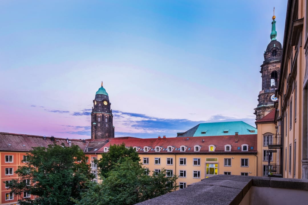 Ausblick Star G Hotel Premium Dresden im Haus Altmarkt
