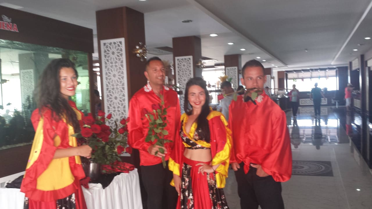 An Muttertag ! Hotel Club Nena