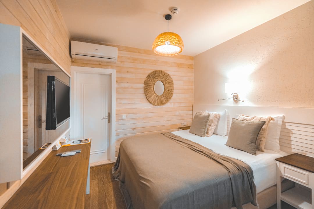 Zimmer Kimera Lounge