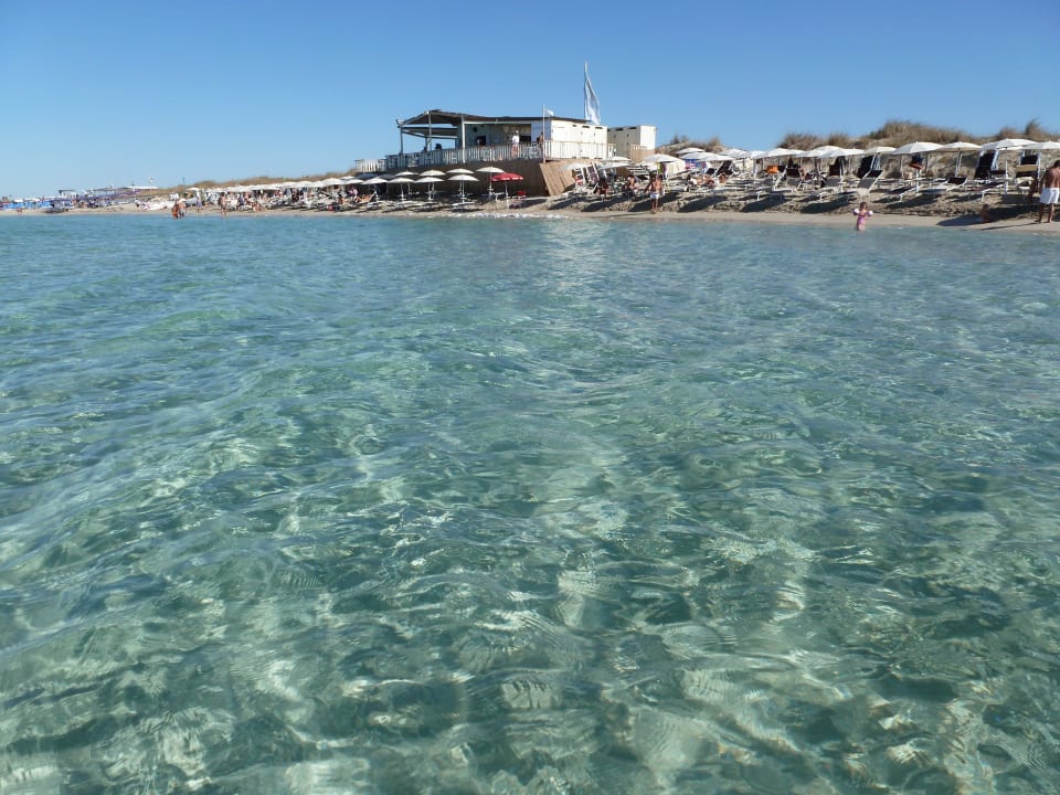 Iberotel-Strand mit Strandbar  Vivosa Apulia Resort
