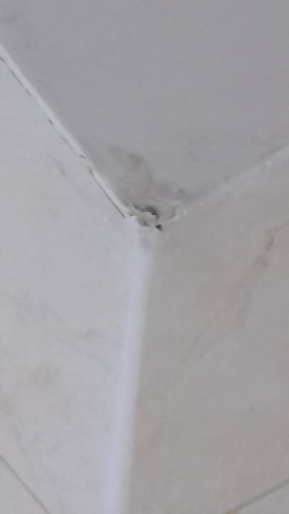 Decke im Badezimmer Hotel Koral