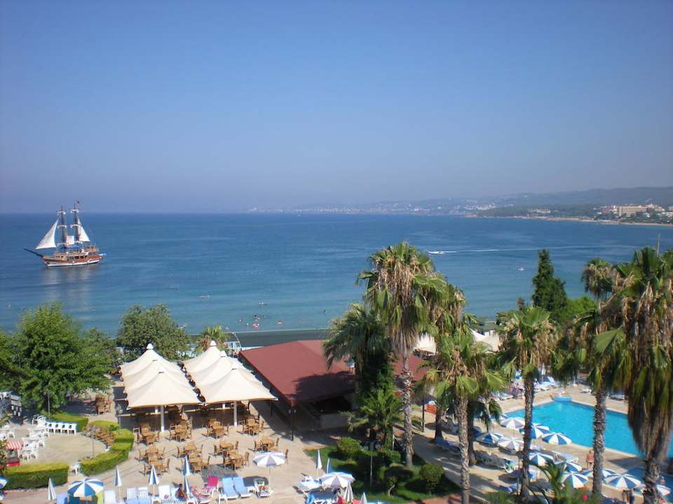 Ausblick vom Balkon Lonicera Resort & Spa Hotel
