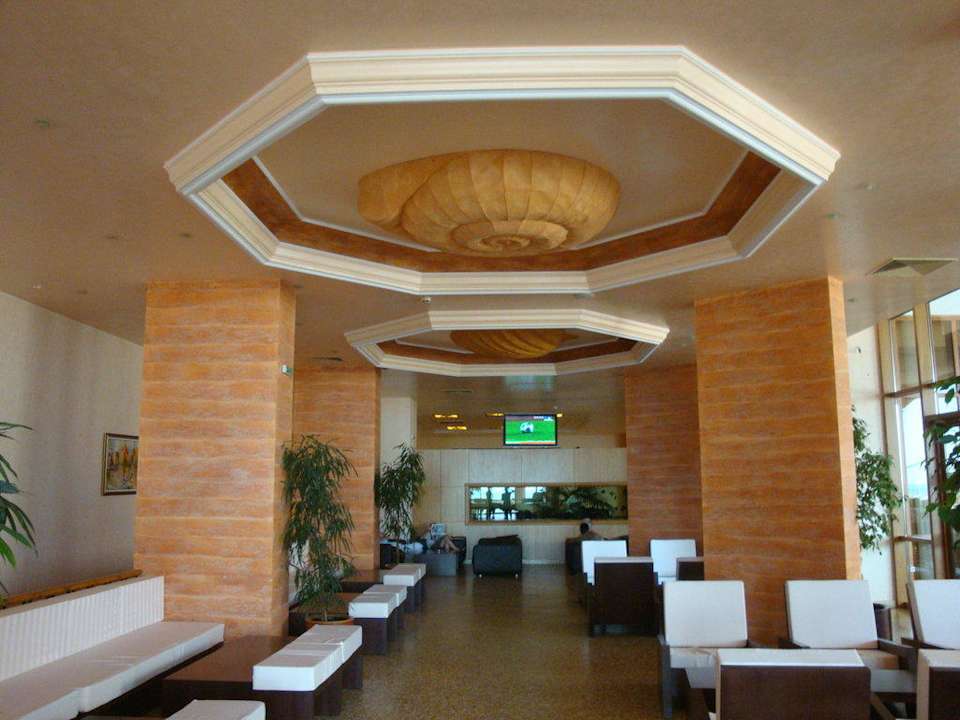 Teil der Lobby DIT Majestic Beach Resort