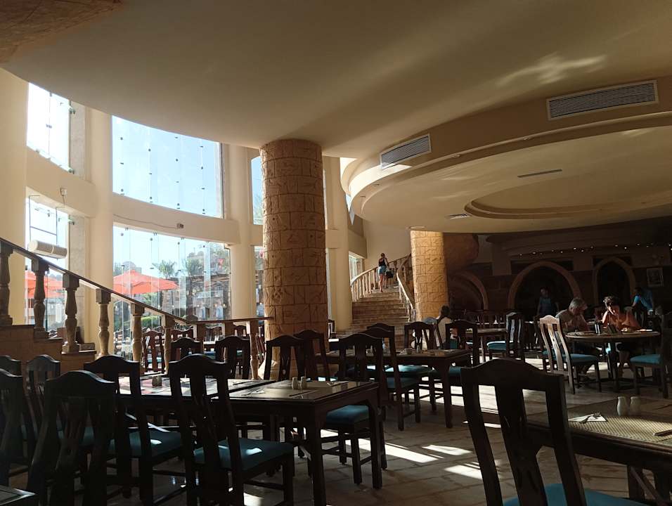 Gastro Utopia Beach Club