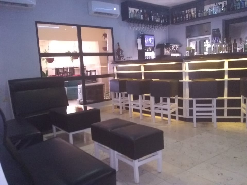 Gastro Islazul Punta la Cueva