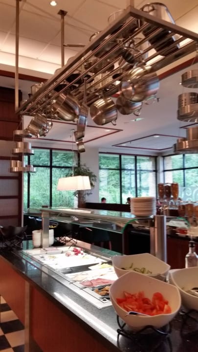 Frühstücksbüffet Hotel Courtyard by Marriott Amsterdam Airport