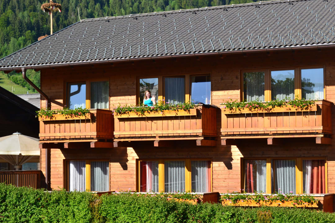 Blick zum Neubau Hotel Metzgerwirt