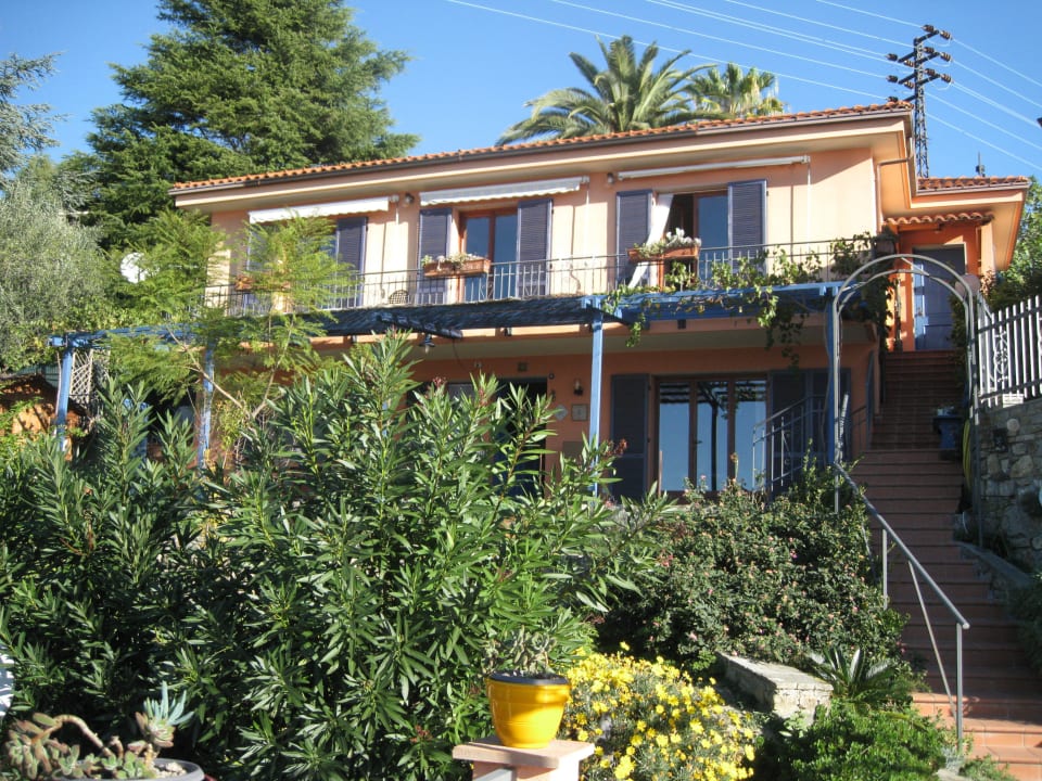 Anlage des Hauses Bed & Breakfast La Mimosa del golfo